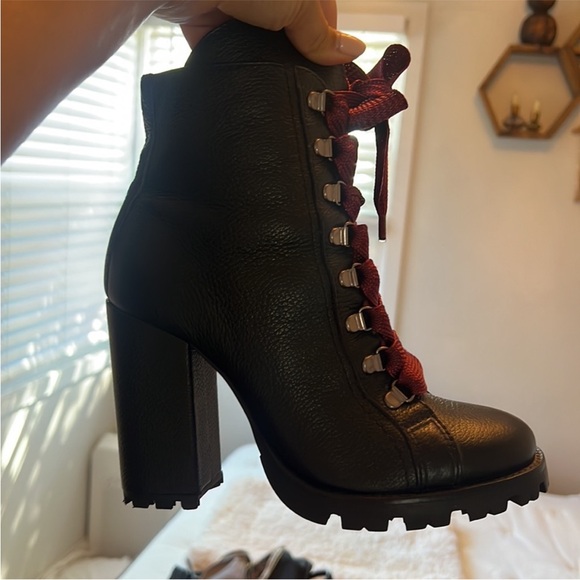 Zara lace boots - Picture 1 of 8